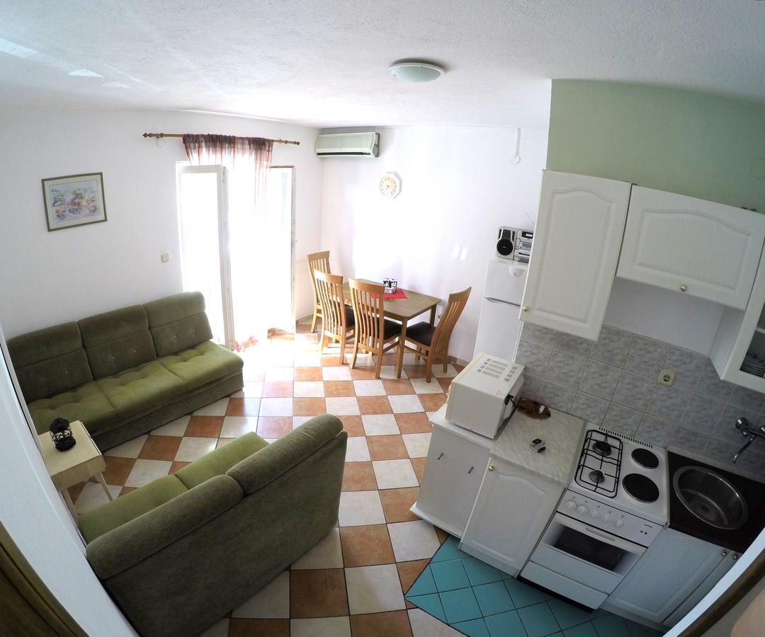 Blue City Apartment'S Repic Biograd Na Moru Eksteriør bilde