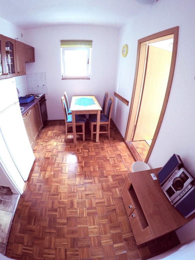 Blue City Apartment'S Repic Biograd Na Moru Eksteriør bilde