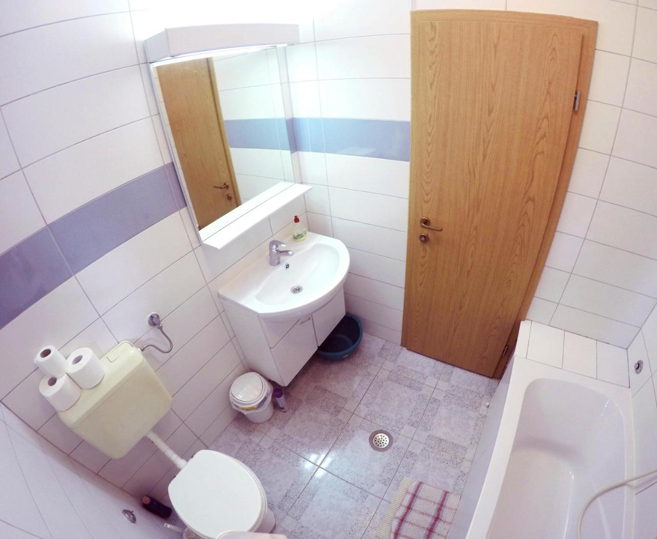 Blue City Apartment'S Repic Biograd Na Moru Eksteriør bilde
