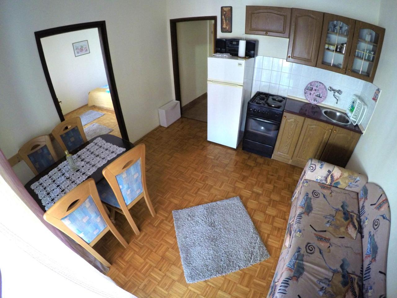 Blue City Apartment'S Repic Biograd Na Moru Eksteriør bilde